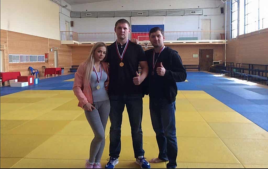 Тройка золотых медалистов по грэпплингу - клуб Алмаз Тройка золотых медалистов по грэпплингу - клуб Алмаз